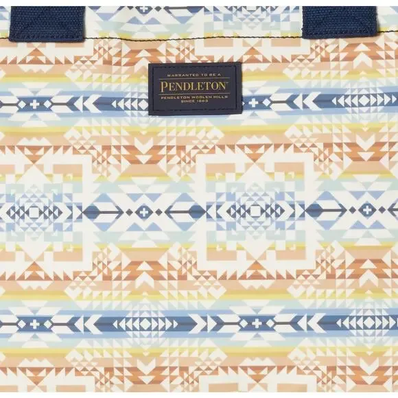 Pendleton Women Opal Springs Super Tote NWOT - Picture 4 of 6